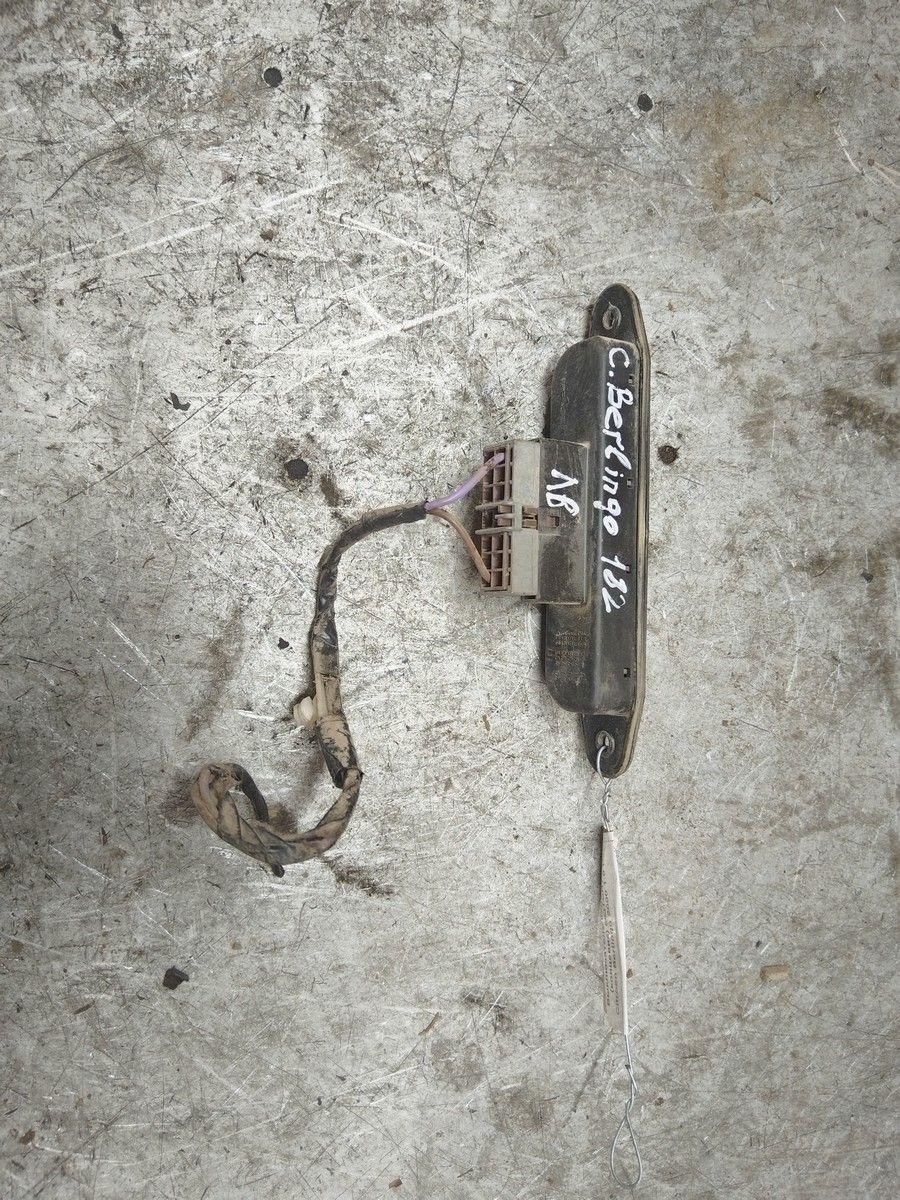 Выключатель концевой (концевик) GQTCR7 Citroen Berlingo купить в магазине запчастей бу