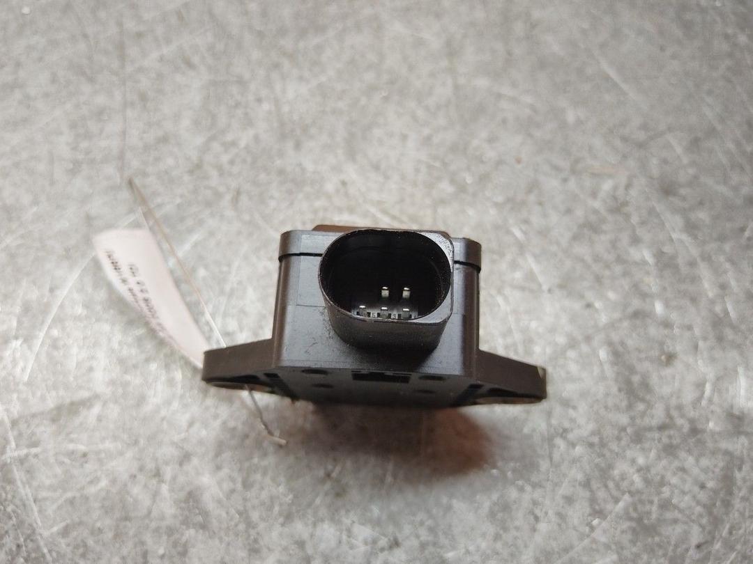 Датчик ускорения W1RRPU Audi A6 купить в магазине запчастей бу