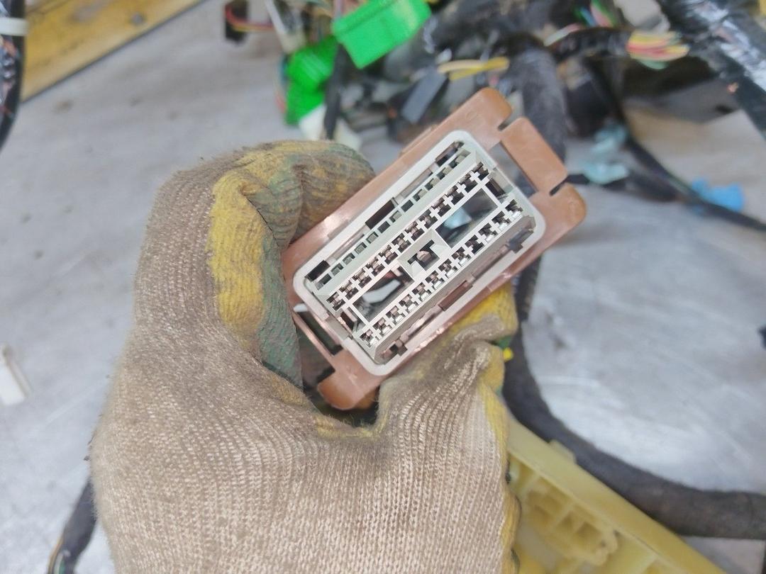 Проводка салона MHXSC1 Volvo V40 undefined