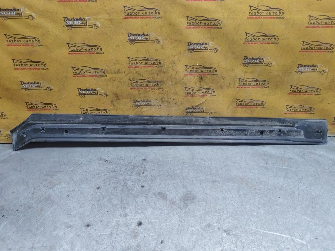 Молдинг двери задней правой Z03Y1S Opel Zafira купить