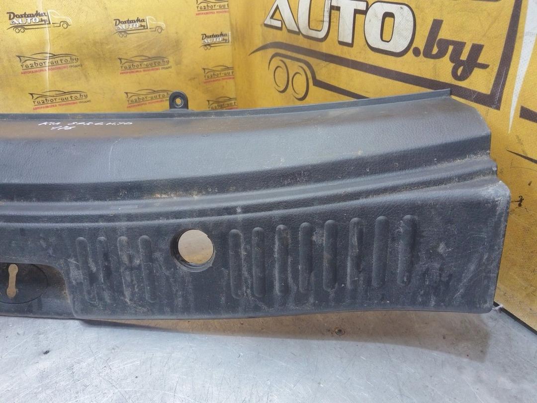 Накладка замка багажника EBJIHW Kia Sorento купить в магазине запчастей бу