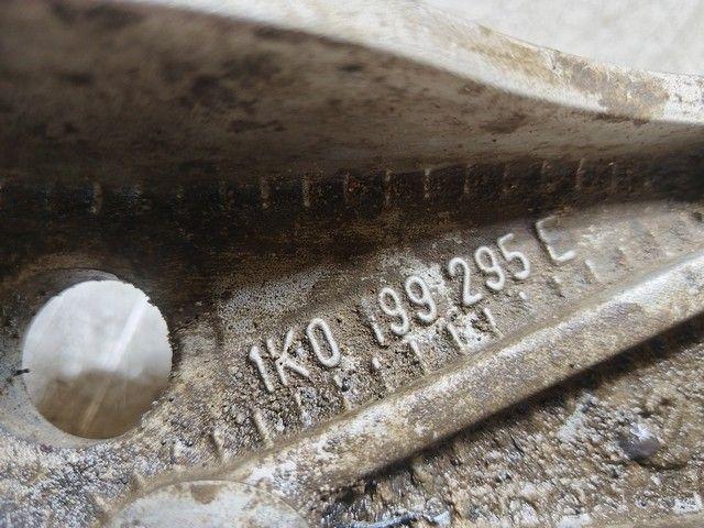 Рычаг передний левый CIXN1B Volkswagen Golf купить на авторазборке