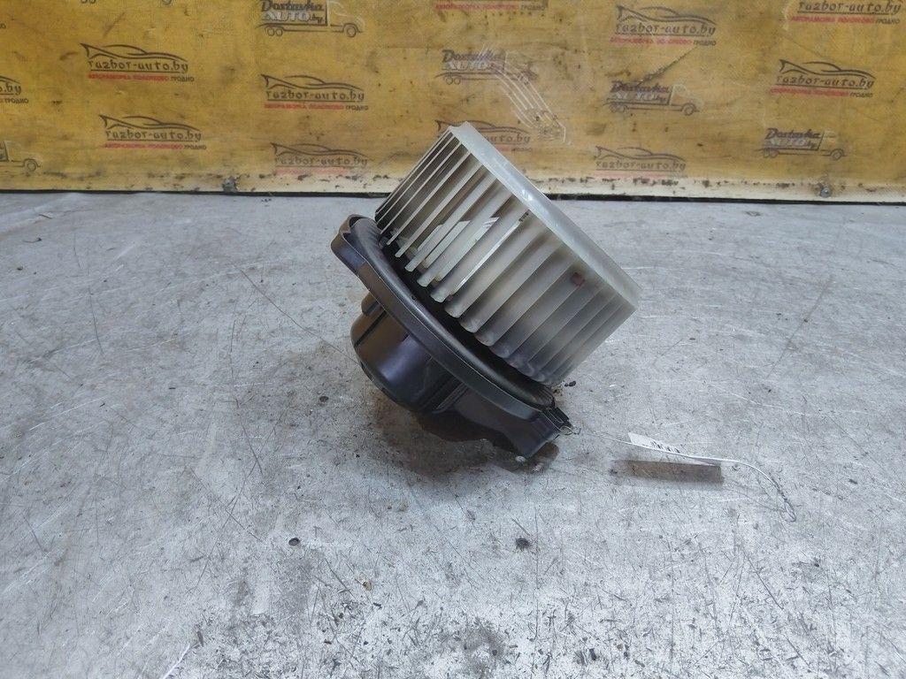 Моторчик печки 280BBV Toyota Avensis - Фото 2