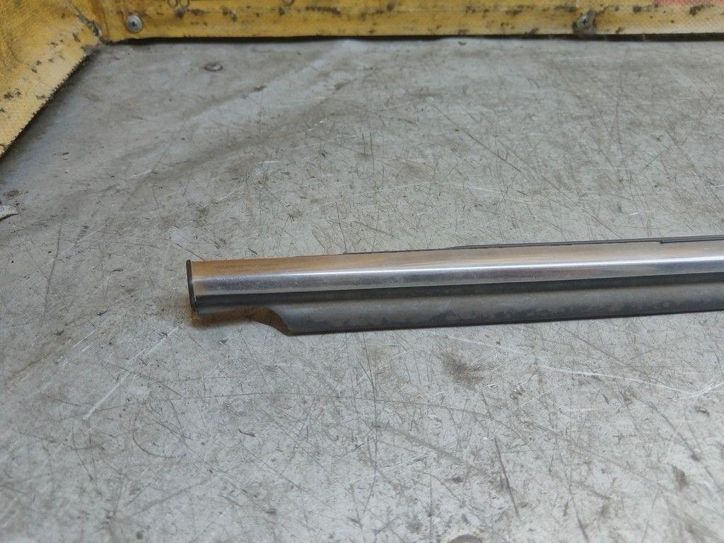 Молдинг стекла двери задней левой наружный C6UYAX Toyota Avensis - Фото 4