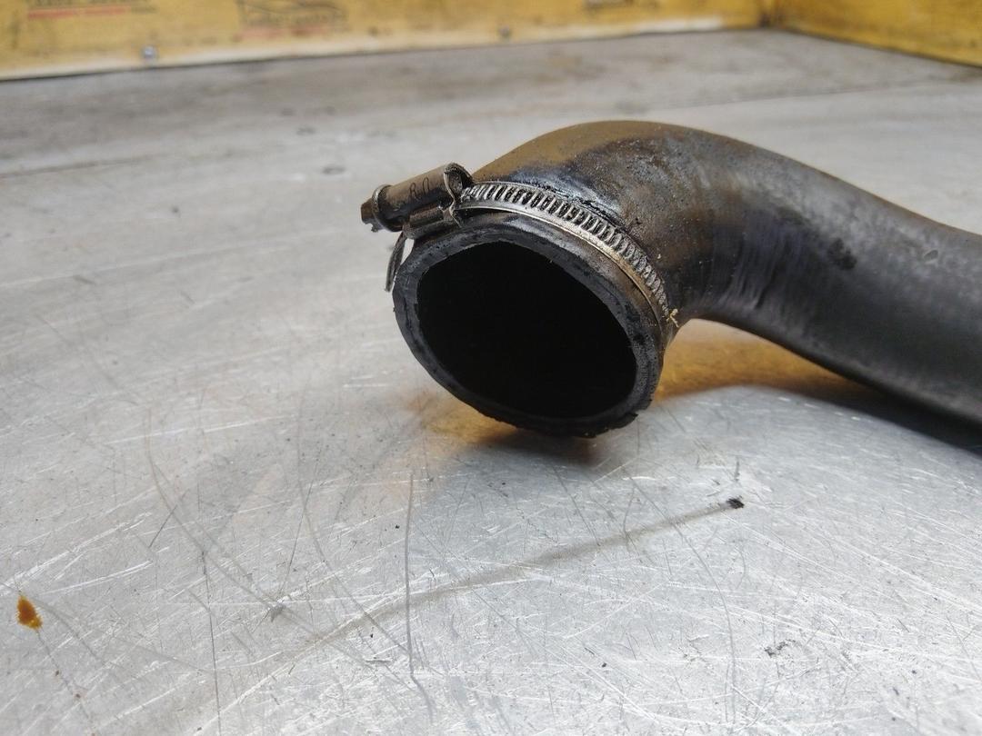 Патрубок интеркулера ODX2HY Opel Astra - Фото 2