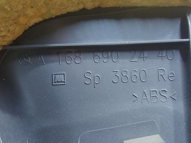 Обшивка стойки задней правой UJHSA0 Mercedes A W168 - Фото 4