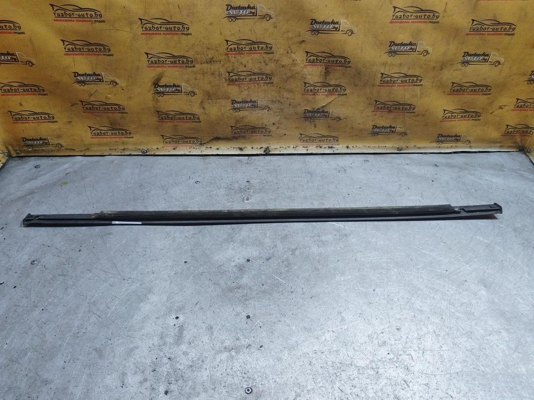 Молдинг стекла двери задней левой наружный QGVZ5M Renault Scenic купить с доставкой