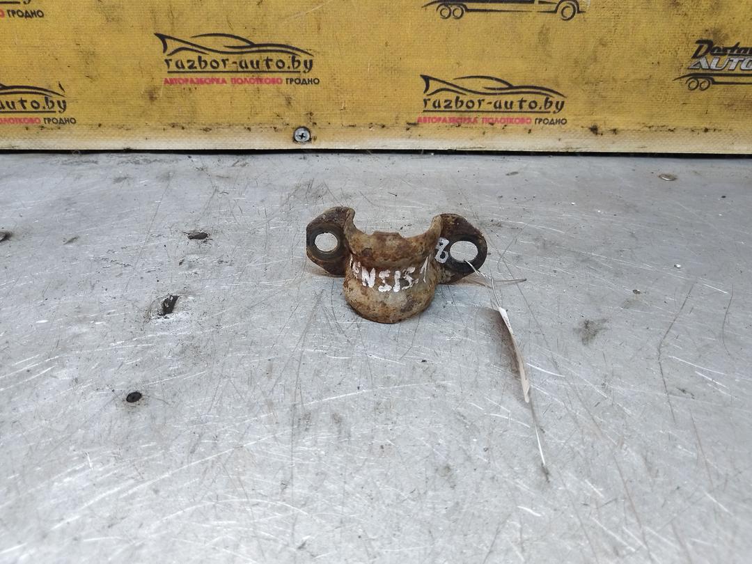 Крепление втулки стабилизатора RDUN3O Toyota Avensis