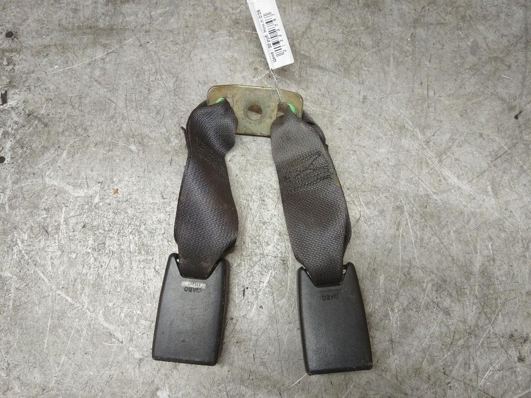 Замок ремня безопасности R96O27 Toyota Corolla купить