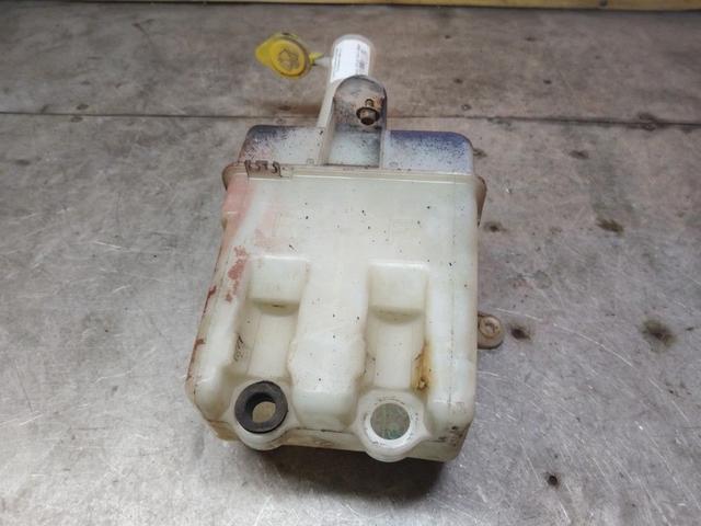 Бачок омывателя A8O9M7 Kia Shuma купить