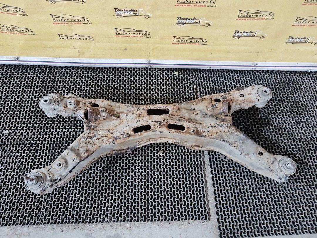 Балка подвески задняя 5CKFTS Saab 9-3 undefined