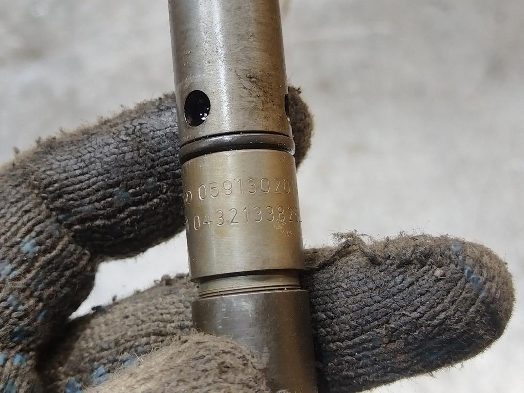 Форсунка 35JVJW Audi A6 купить в магазине запчастей бу