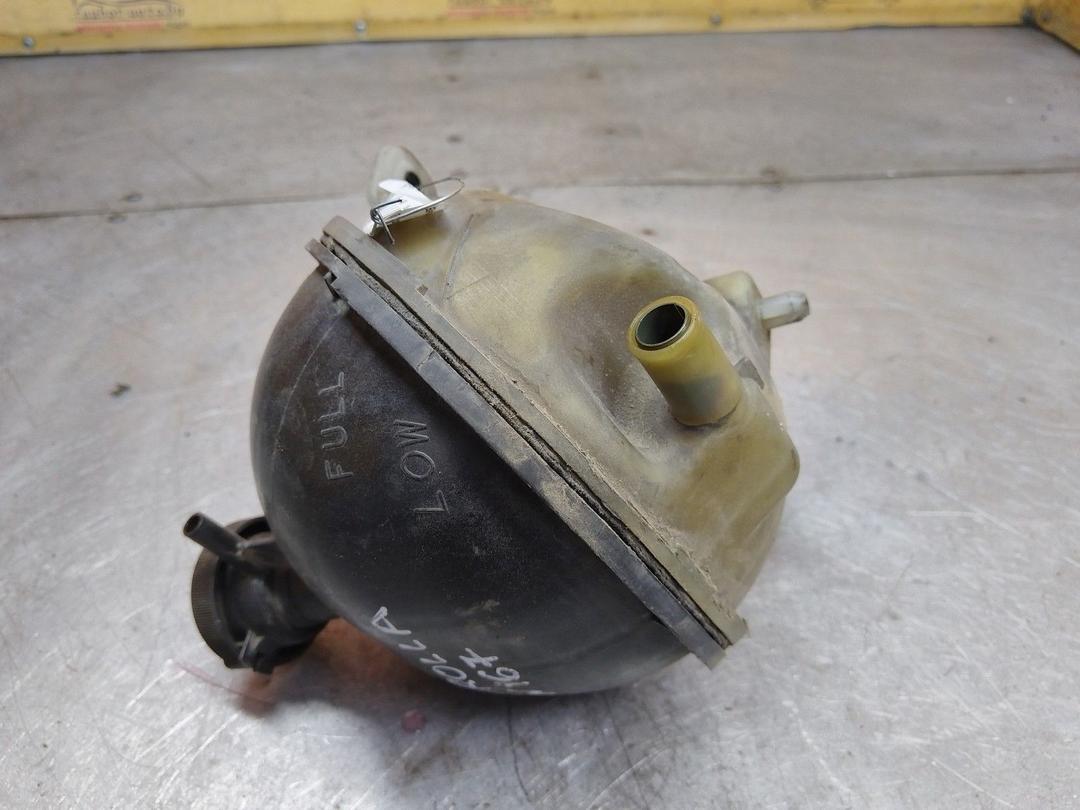 Бачок расширительный 3K416I Toyota Corolla купить на авторазборке