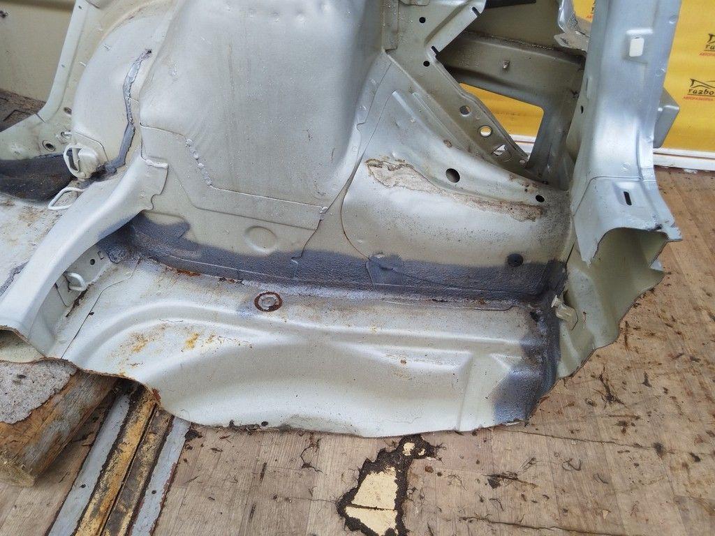 Крыло заднее правое NOWHPB Volkswagen Polo undefined