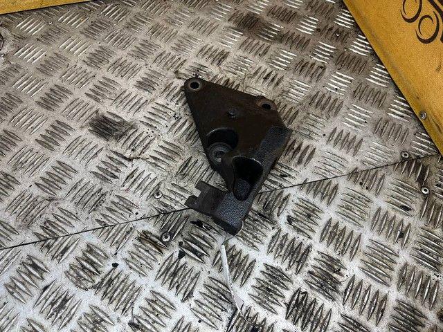 Кронштейн двигателя NAFF8R Opel Meriva