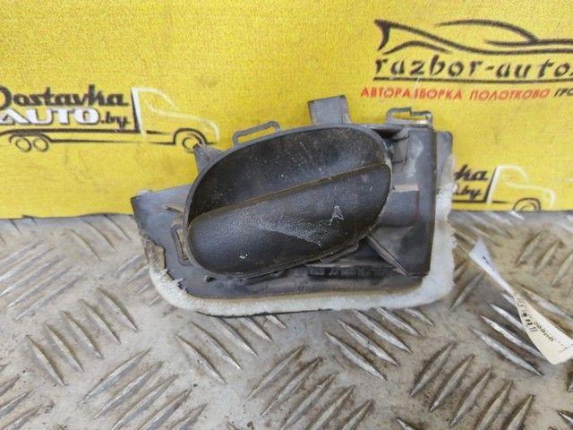 Ручка внутренняя задняя правая O73E55 Peugeot 206