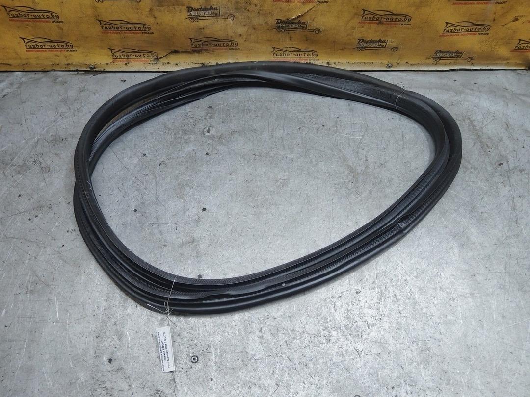 Уплотнитель двери передней правой F73OK7 Ford Mondeo - Фото 2