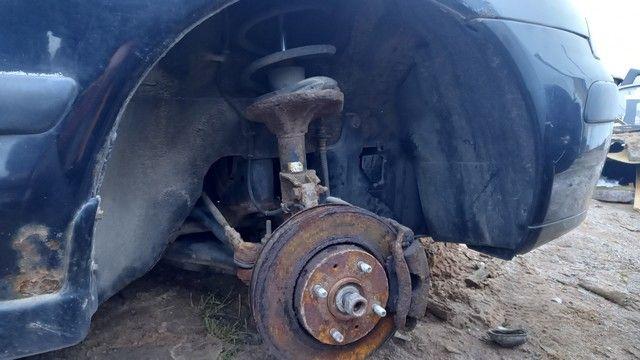 Кулак поворотный правый 0S7PYF Mitsubishi Carisma купить