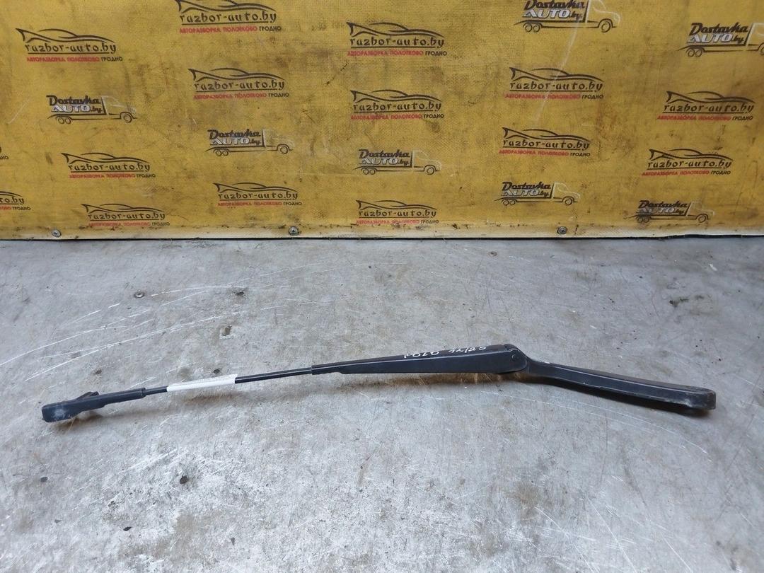 Щеткодержатель (поводок стеклоочистителя, дворник) GU5Y5B Volkswagen Polo купить