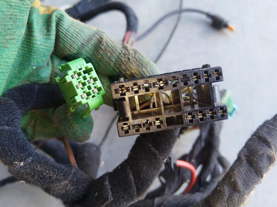 Проводка салона L43DR8 Seat Alhambra - Фото 4