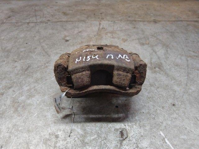 Суппорт передний левый R8ID65 Toyota Yaris Verso купить