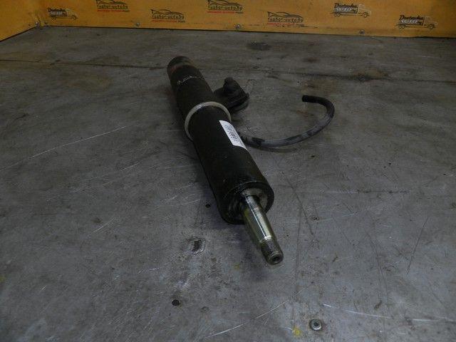 Амортизатор передний правый 4QB327 Citroen Xantia