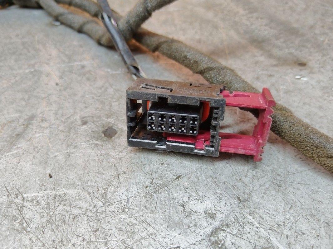 Проводка двери передней левой I41AD3 Opel Insignia купить с доставкой