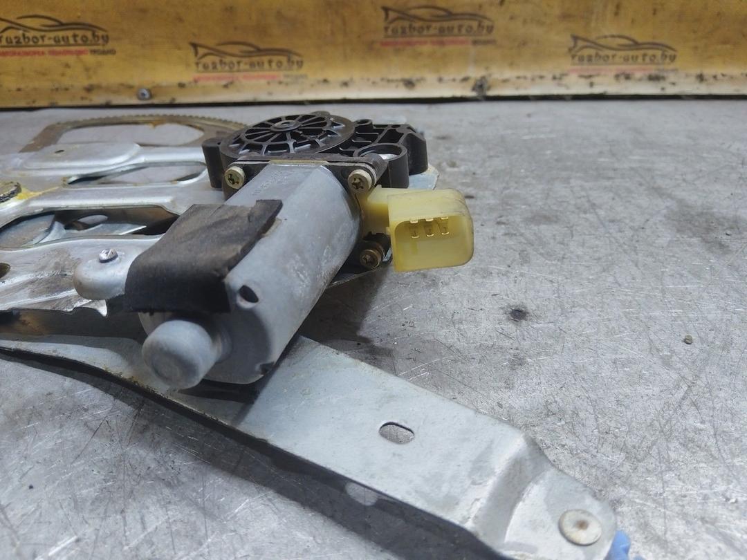 Стеклоподъемник электрический передний левый 0ZXEOZ Volvo V70 undefined