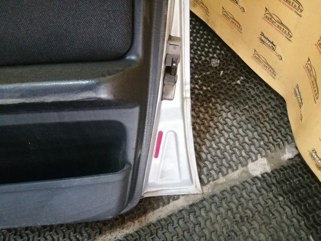 Замок двери передней правой NGWXA4 Audi 80 купить