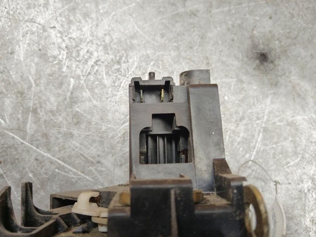 Замок двери передней правой PH95ZQ Renault Megane купить на авторазборке