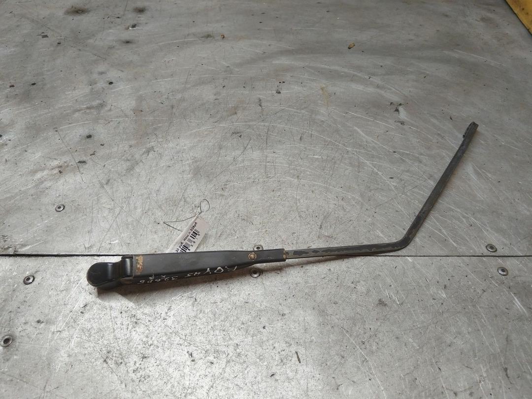 Щеткодержатель задний 00UK7Q Rover 45