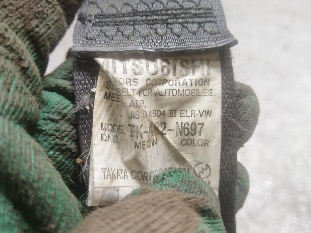 Ремень безопасности задний левый 5ZBVLN Mitsubishi Grandis купить в магазине запчастей бу