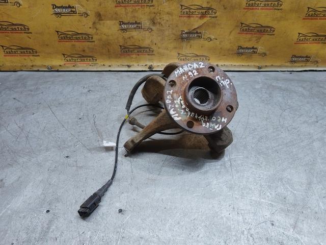 Кулак поворотный правый 9NG316 Mazda 2