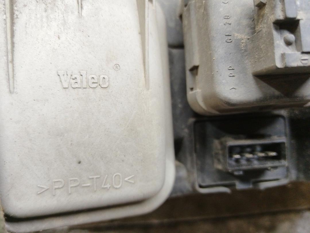 Фара правая 8256K0 Fiat Bravo купить с доставкой. Огромный выбор запчастей и марок авто. У нас есть практически все.