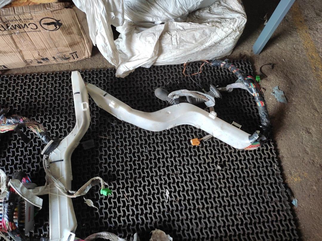 Проводка салона 29SMY4 Volvo S80 купить в магазине запчастей бу