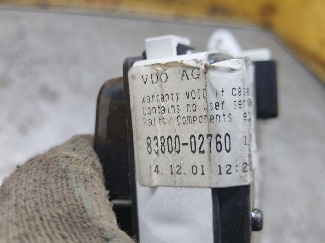 Щиток приборов (приборная панель) F9V3VR Toyota Corolla undefined