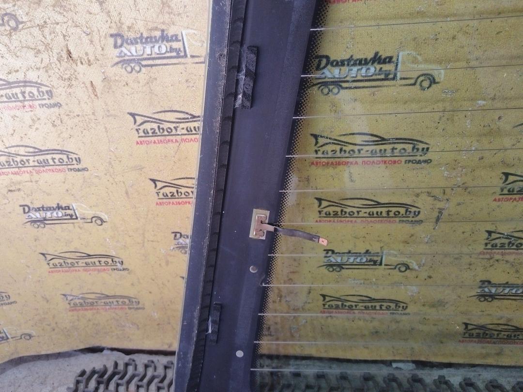 Стекло заднее LI7C4C Ford Escort купить в магазине запчастей бу