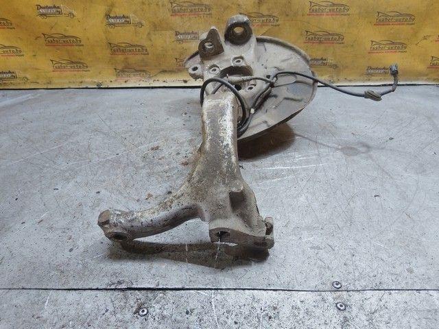 Кулак поворотный левый VR5CRQ Audi A4 купить с доставкой. Огромный выбор запчастей и марок авто. У нас есть практически все.