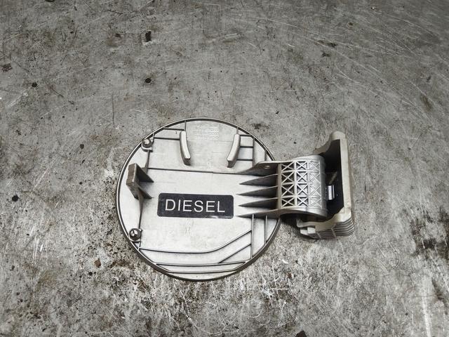 Лючок топливного бака ZHD33N Hyundai Getz купить с доставкой