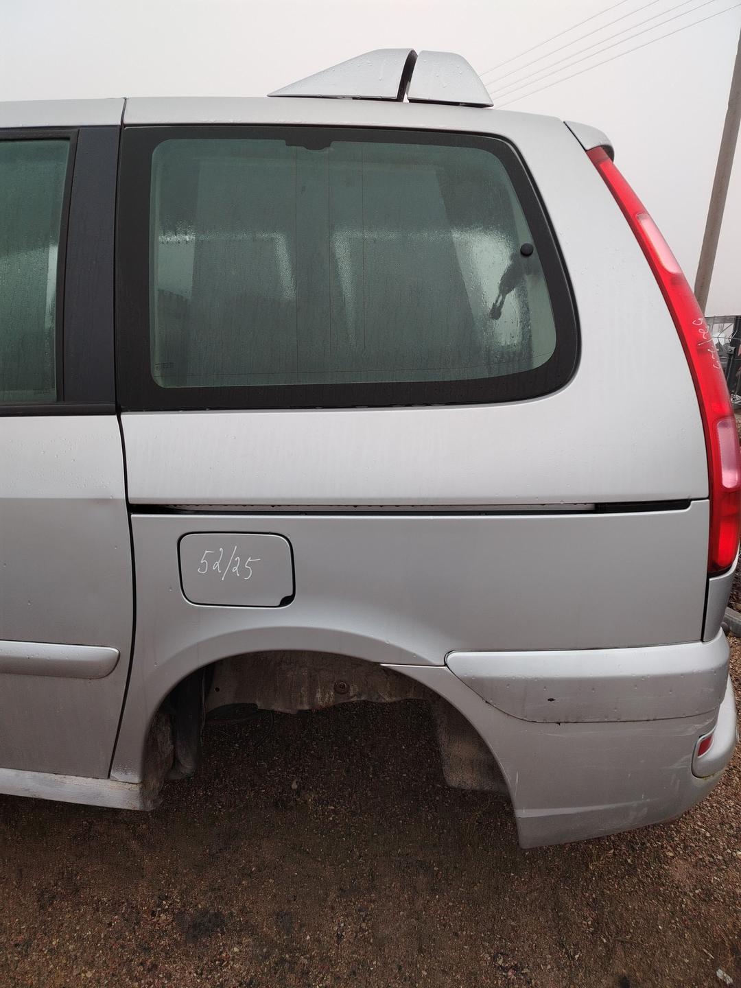 Стекло кузовное боковое левое GUBWVD Citroen C8 - Фото 1