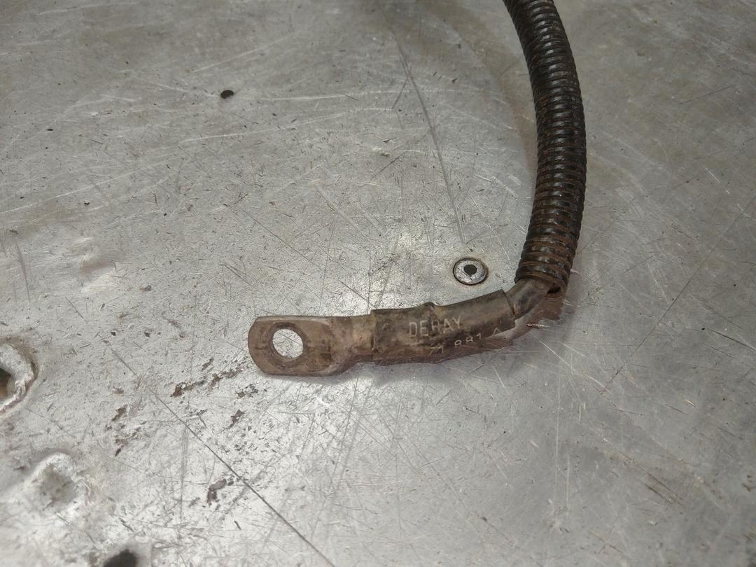 Провод массы UIJZ76 Audi 100 купить с доставкой