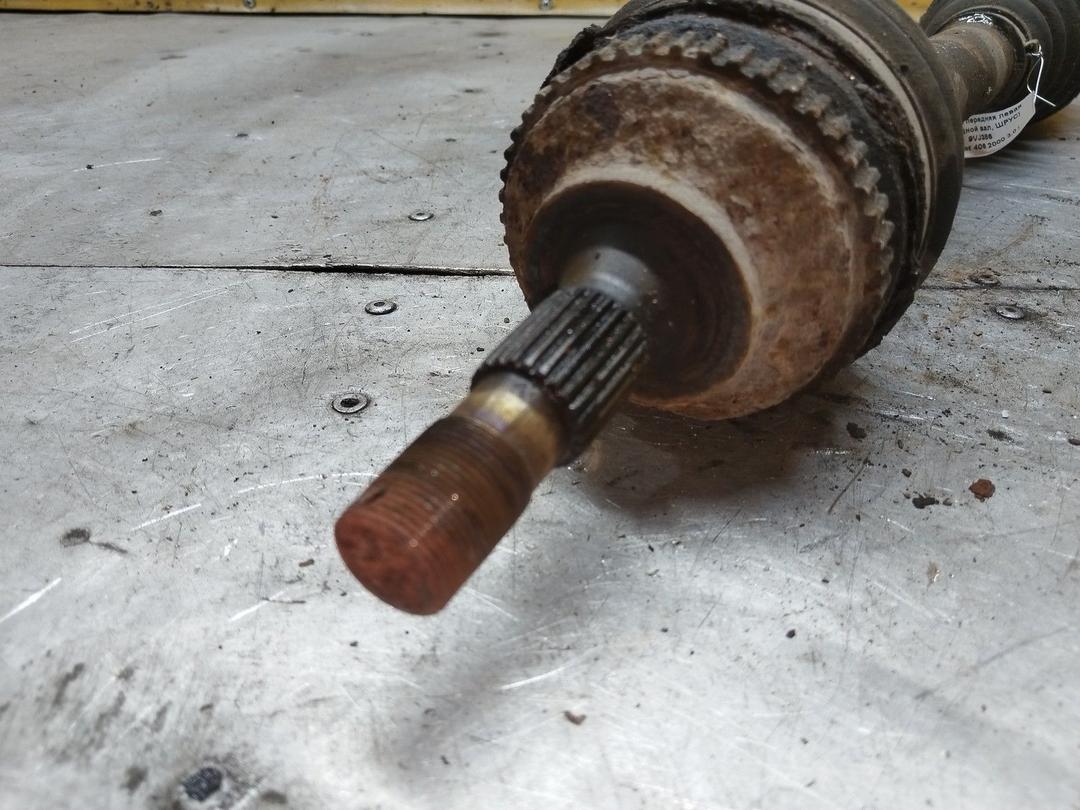 Полуось передняя левая (приводной вал, ШРУС) 9VJ386 Peugeot 406 купить