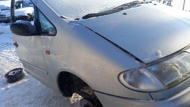 Крыло переднее правое 5FTKNW Volkswagen Sharan