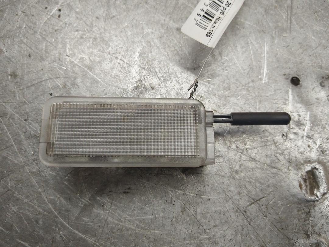 Плафон подсветки бардачка  1NZNC5 Citroen C4