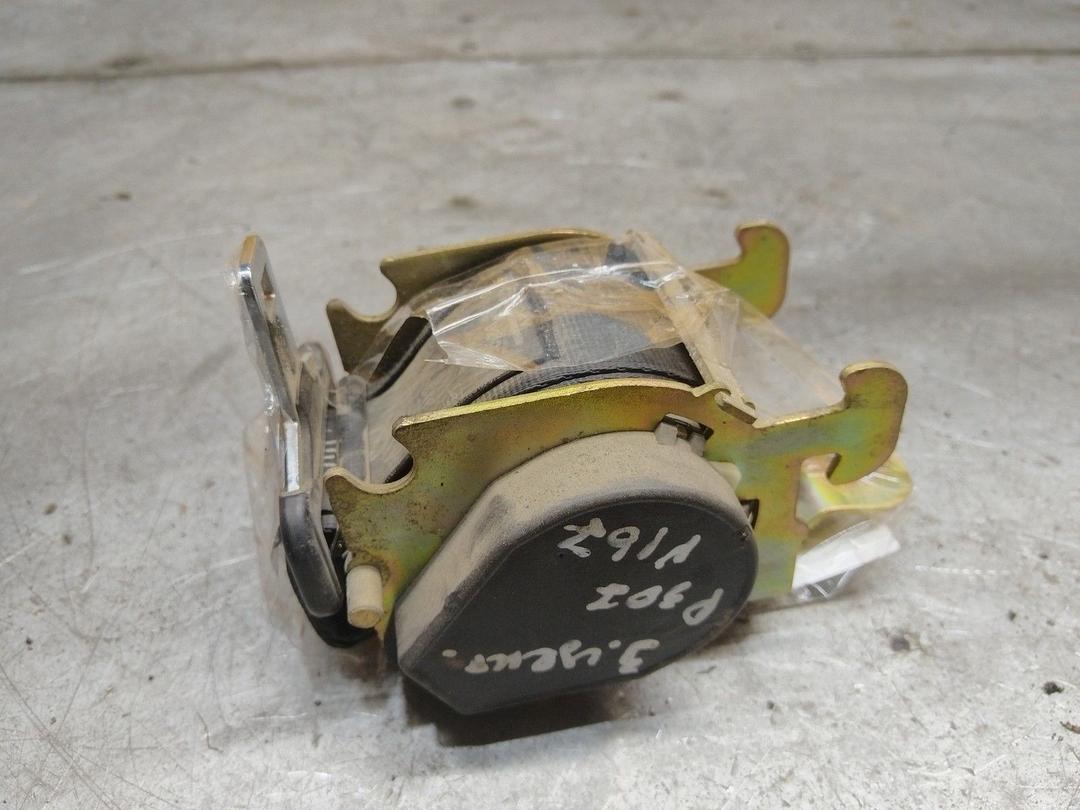 Ремень безопасности задний центральный 79RUZC Peugeot 307