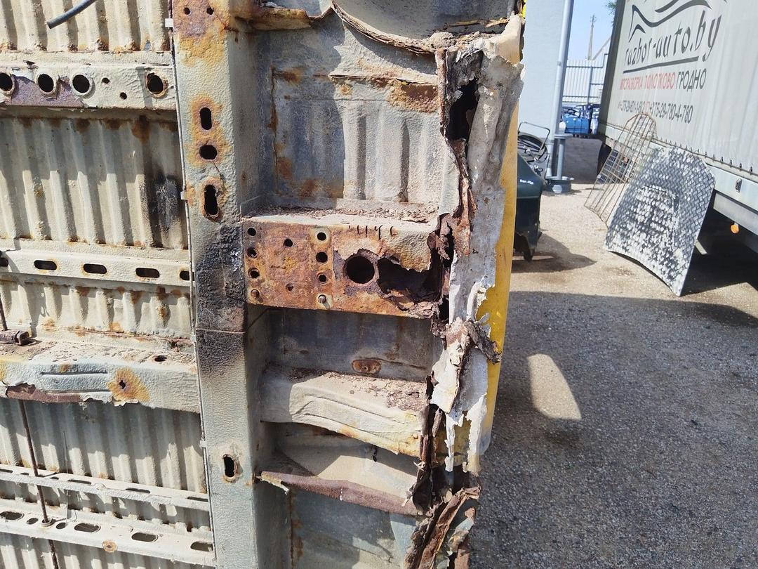 Часть кузова (вырезанный элемент) U0PYKS Renault Master undefined