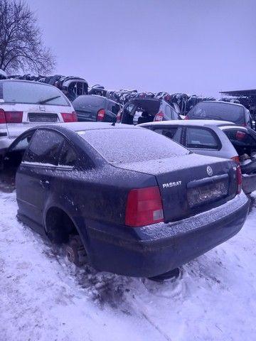 Полка багажника 36PM9J Volkswagen Passat - Фото 2