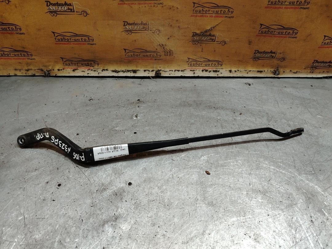 Щеткодержатель (поводок стеклоочистителя, дворник) O89HGL Peugeot 106 - Фото 1