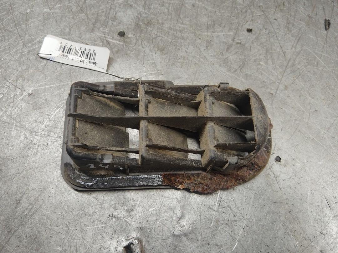 Решетка вентиляции кузова 6VG59B Toyota Yaris Verso - Фото 2