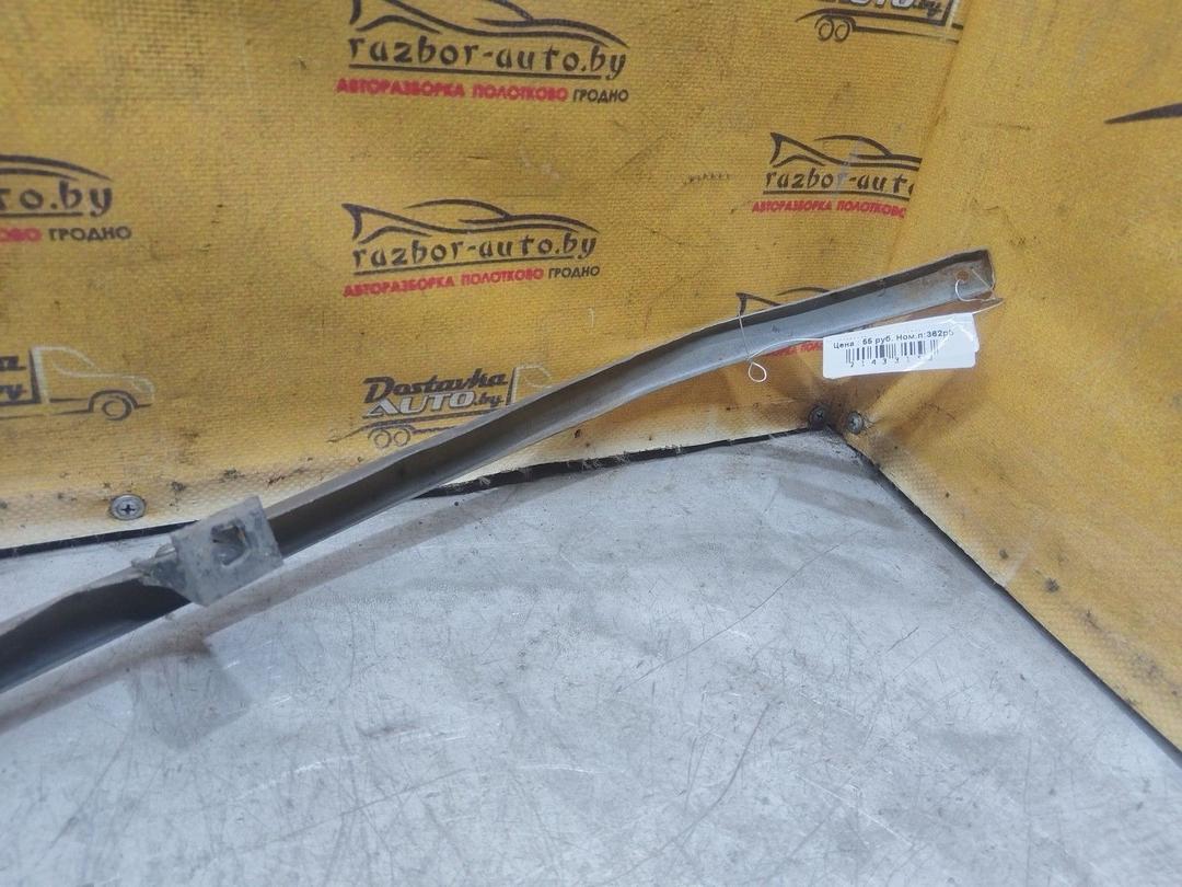 Ус под фару TQDHCH Audi 80 купить с доставкой